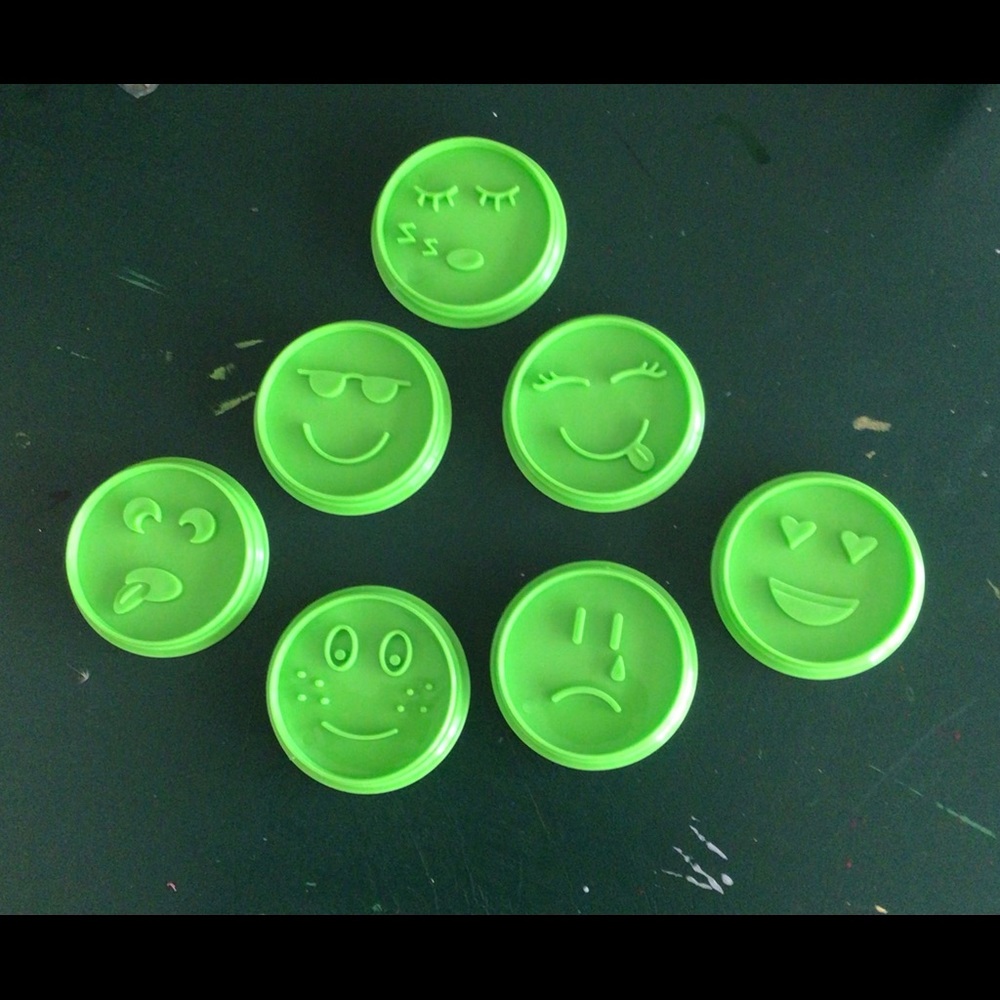 Pampered Chef Emoji cookie cutters